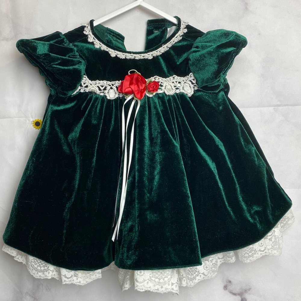 Vintage 90s Rare Edition Short Sleeve Girls Velvet Dress